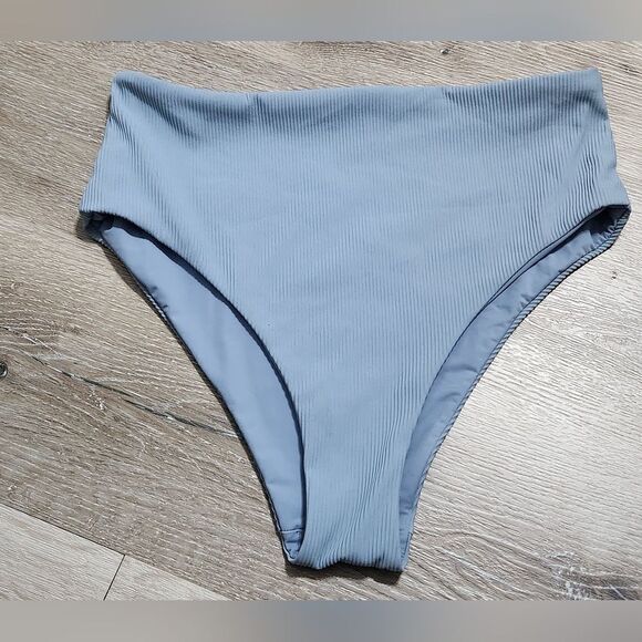 Lululemon Beach Boss Low Rise Skimpy Bottom Size 10 - Picture 5 of 7